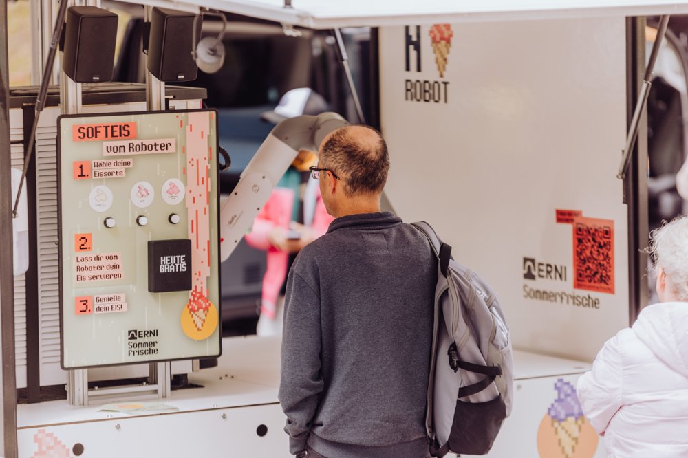 Bedienung am Automaten